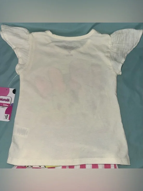 Disney Girls Minnie & Daisy Beige Top with Pink-and-White Striped Shorts - Picture 5 of 9